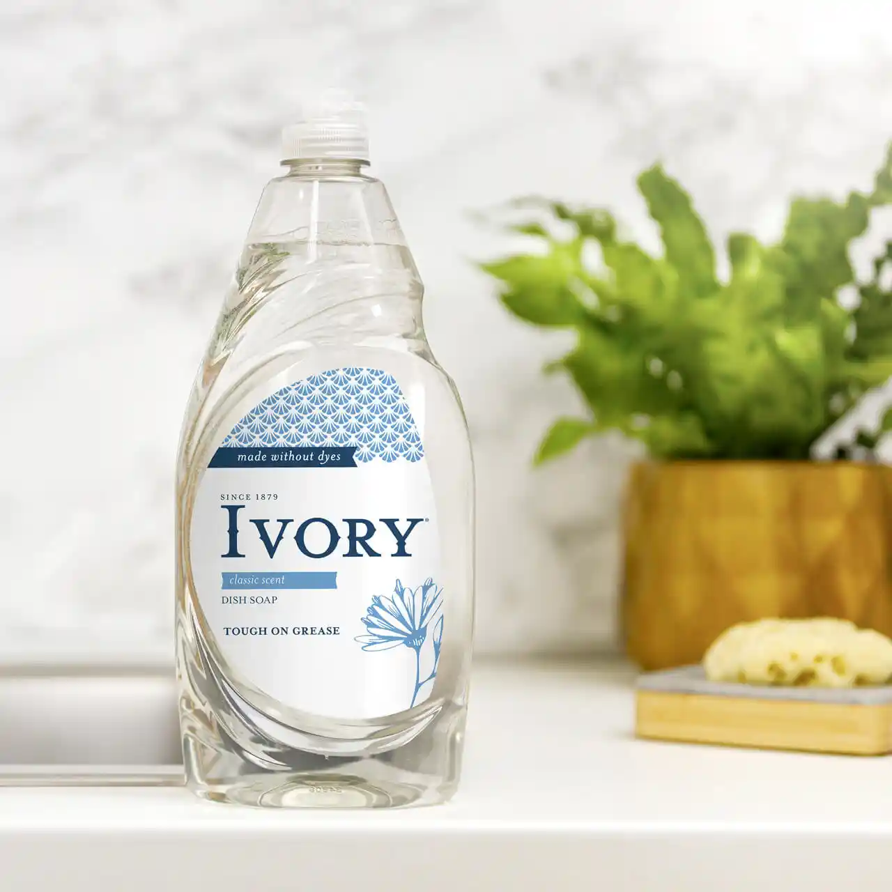 Ivory Ultra Concentrated Dishwashing Liquid Dish Soap, Classic Scent