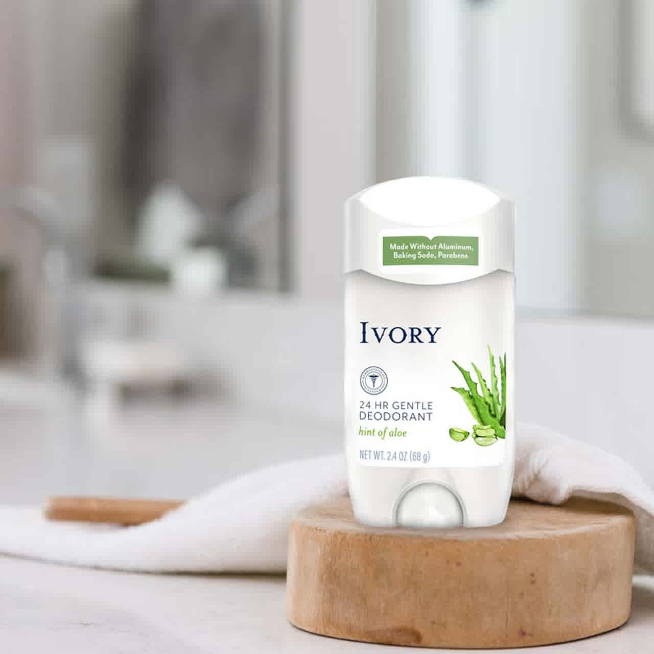 Ivory Gentle Deodorant, Hint of Aloe Scent