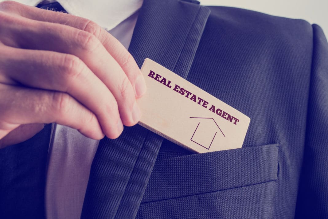 So, You Want to Become a Real Estate Agent? You Must Read This First