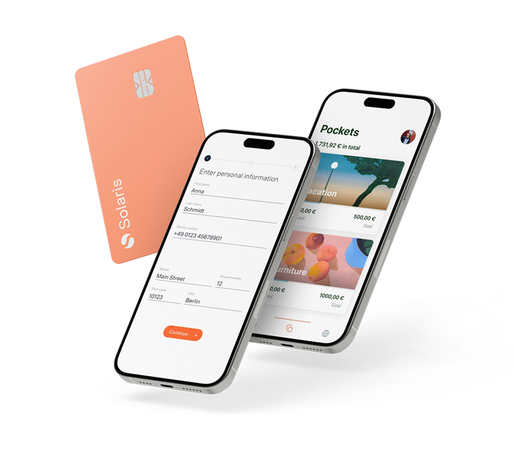 Combination of mockups: A Solaris physical and orange card, a mobile screen displaying account pockets and another mobile screen displaying the first step of the identification process.