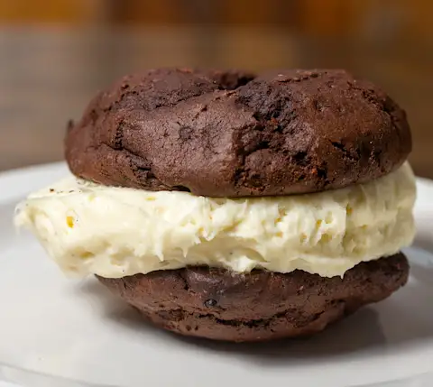 BestDessertsDenver PostChickenAndBeer chocolatewhoopiepie article