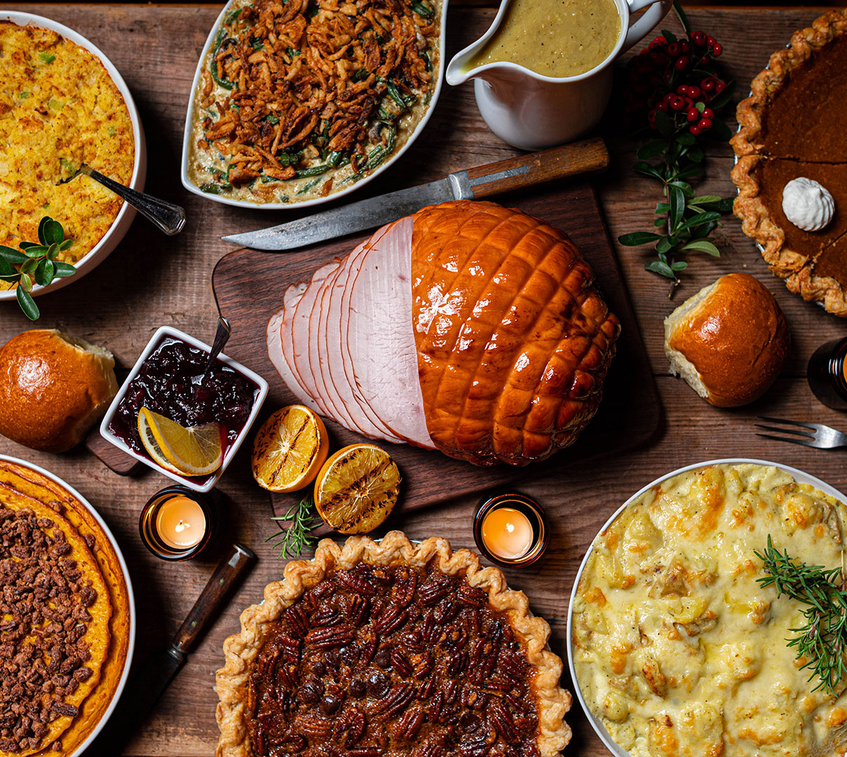 thanksgiving turkey dinner table