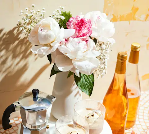 CxBlog-DD-MomDay-Brunch-Flowers
