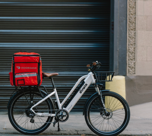Hacer entregas con DoorDash en bicicleta