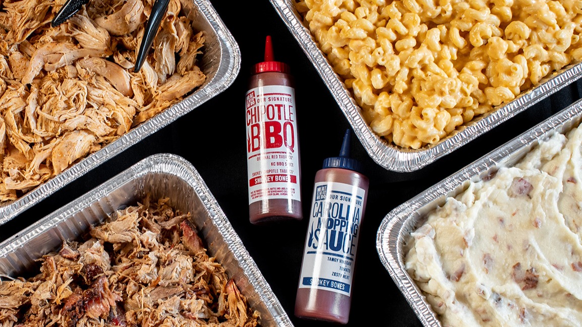 Smokey Bones restaurant and DoorDash