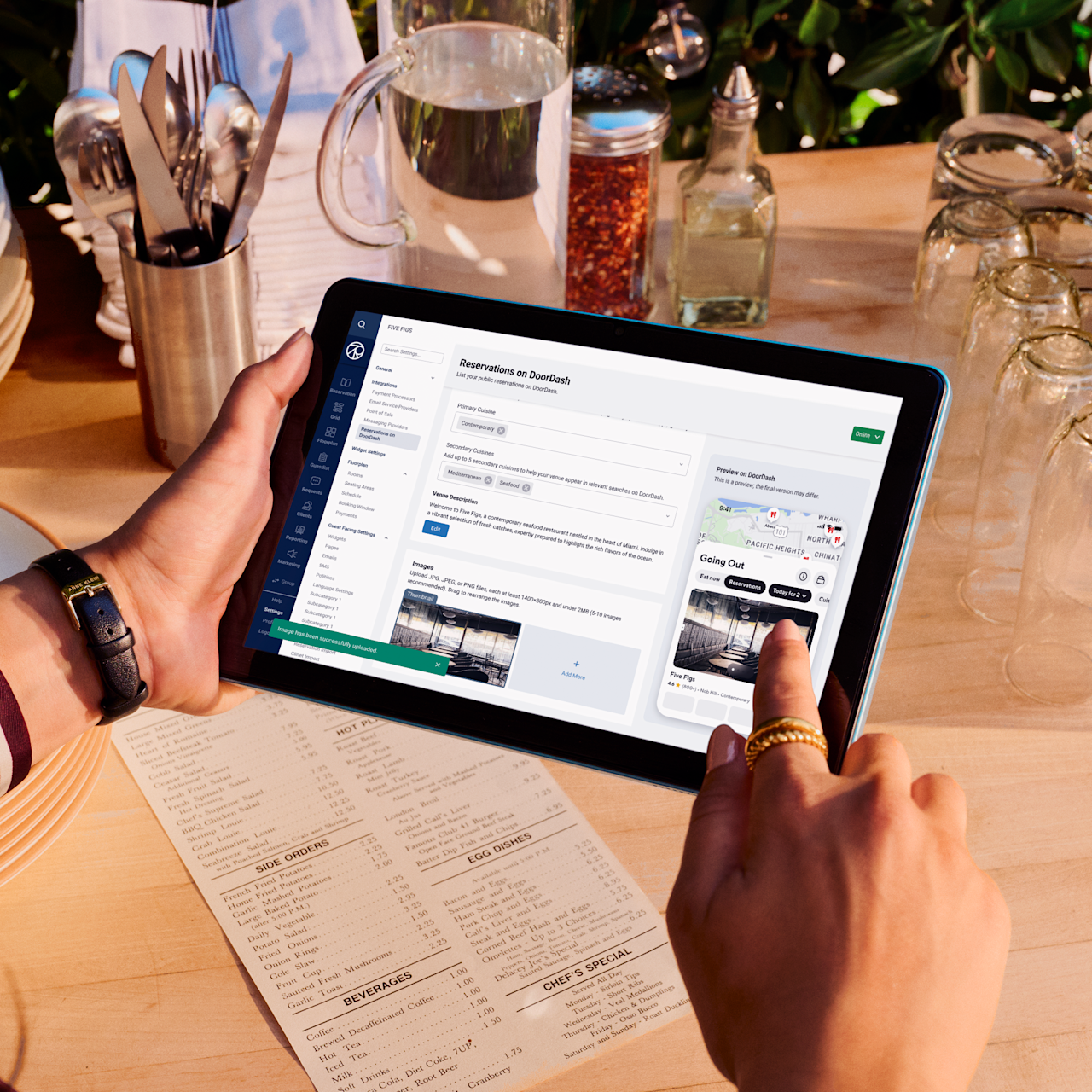 Mx - SevenRooms - Header