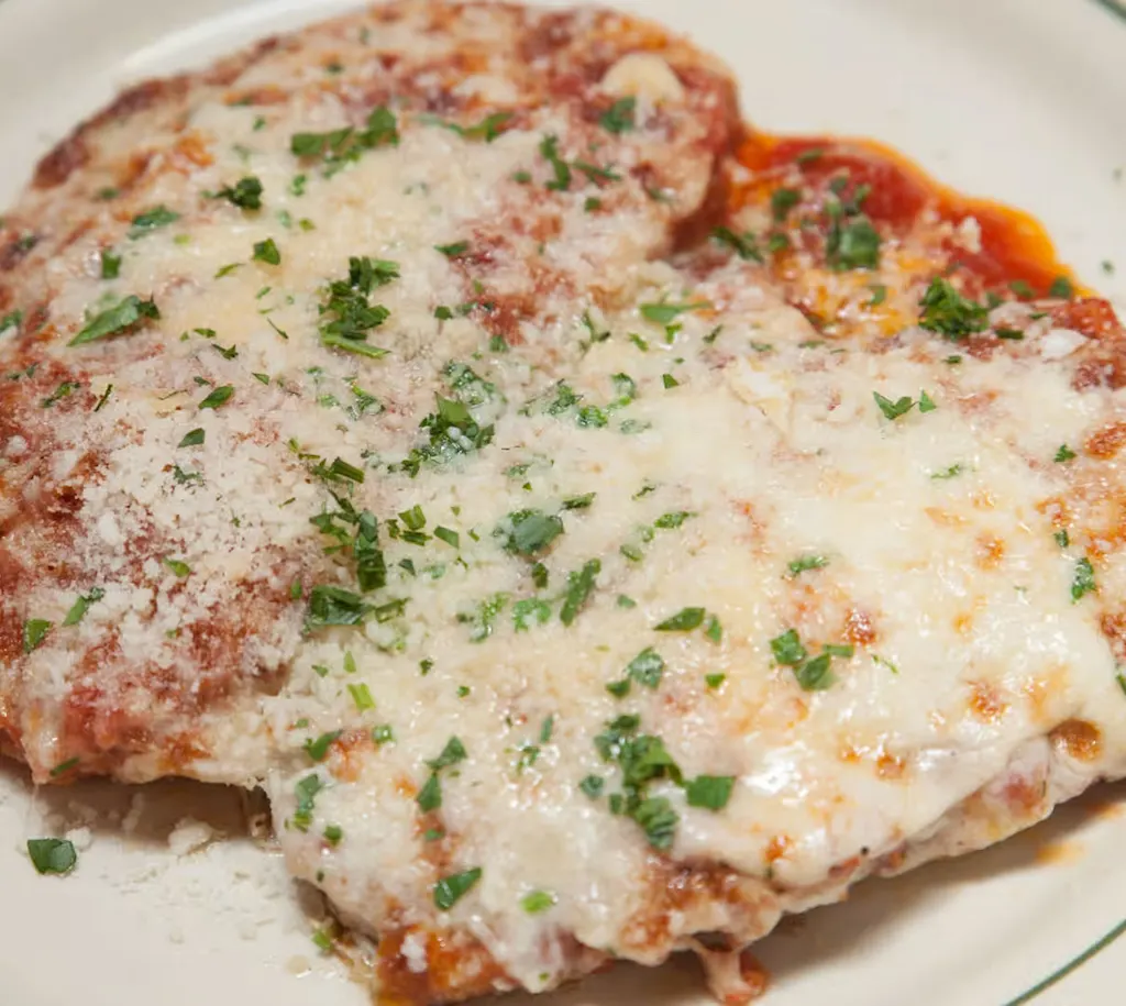 Where to Get the Best Chicken Parm in Los Angeles | DoorDash Blog
