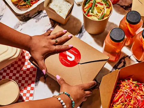 DDfB - Help Employees Make Time for Lunch Again - Food