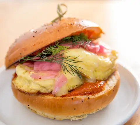 WinePairingsInNYC_Golda_eggsandwich_article