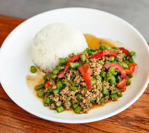 BestThaiLA Hoy-Ka -porkkaprao article