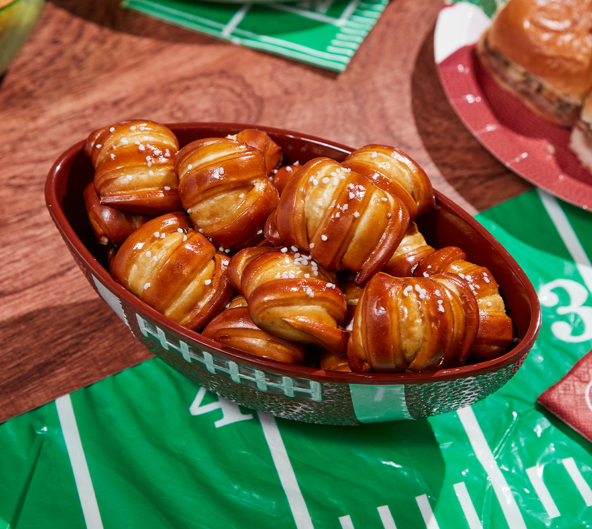10 Hot Dogs for Your Next Football Party - Kroger