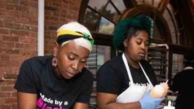 2 Girls & A Cookshop