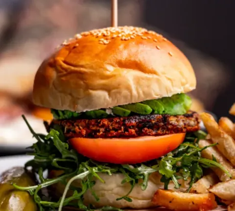 the cat and fiddle pub & restaurant - quinoa burger