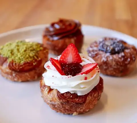 BestDessertsDenver Izzio group article