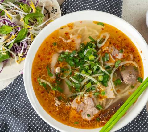 CxBlog-DD-Melbourne-Vietnamese-Pho-Bo-Ga-Hung-Vuong-Saigon