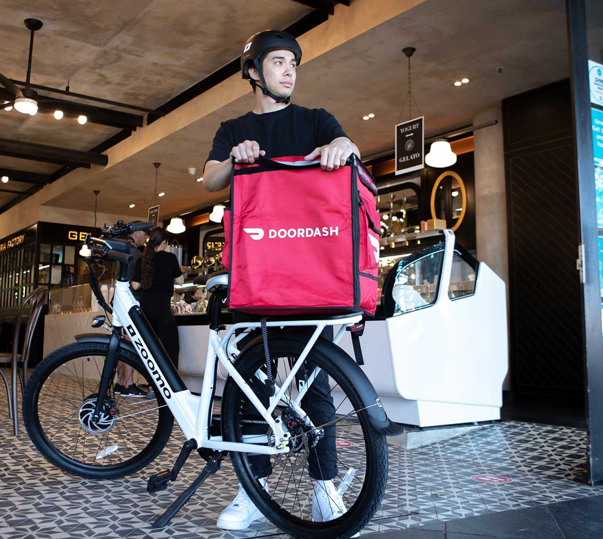 Doordash bike courier online