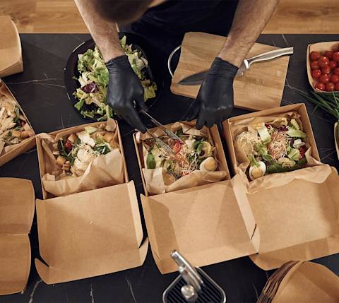 DDfB - Blog - 5 Easy Catered Lunch Ideas Your Team Will Love - header