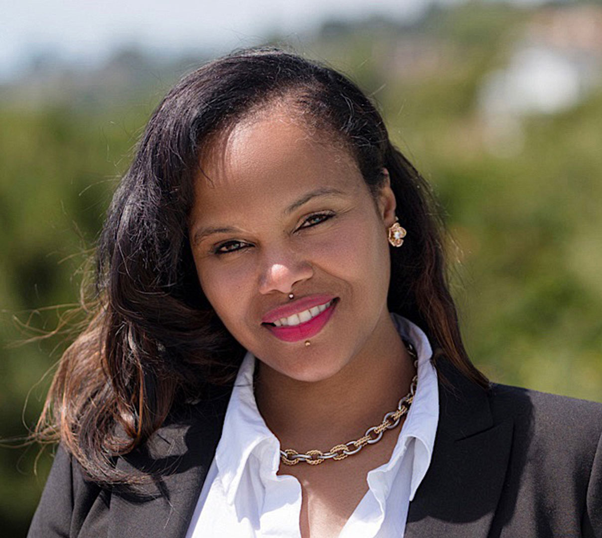 Mx - Headshot - Tamaerra Dyson