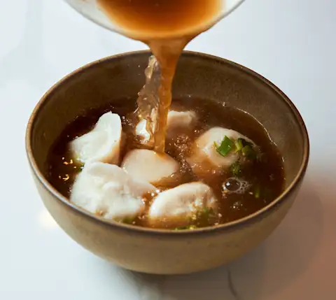 CxBlog-DD-XiAn-Dumplings-PourSoup