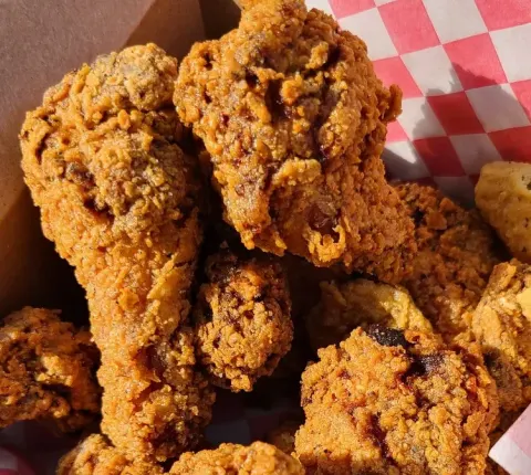 FoMo Chicken - southern fried chicken wings