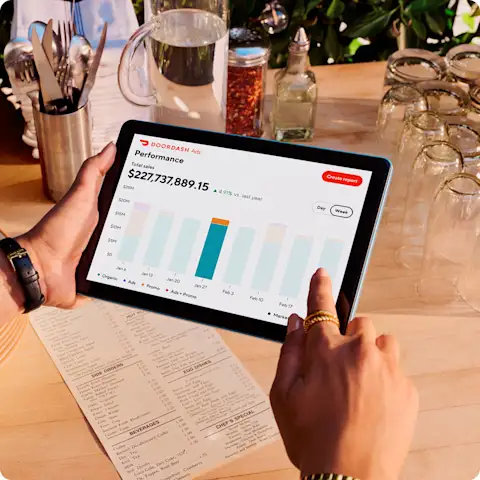 Ads Platform Page Image - computer