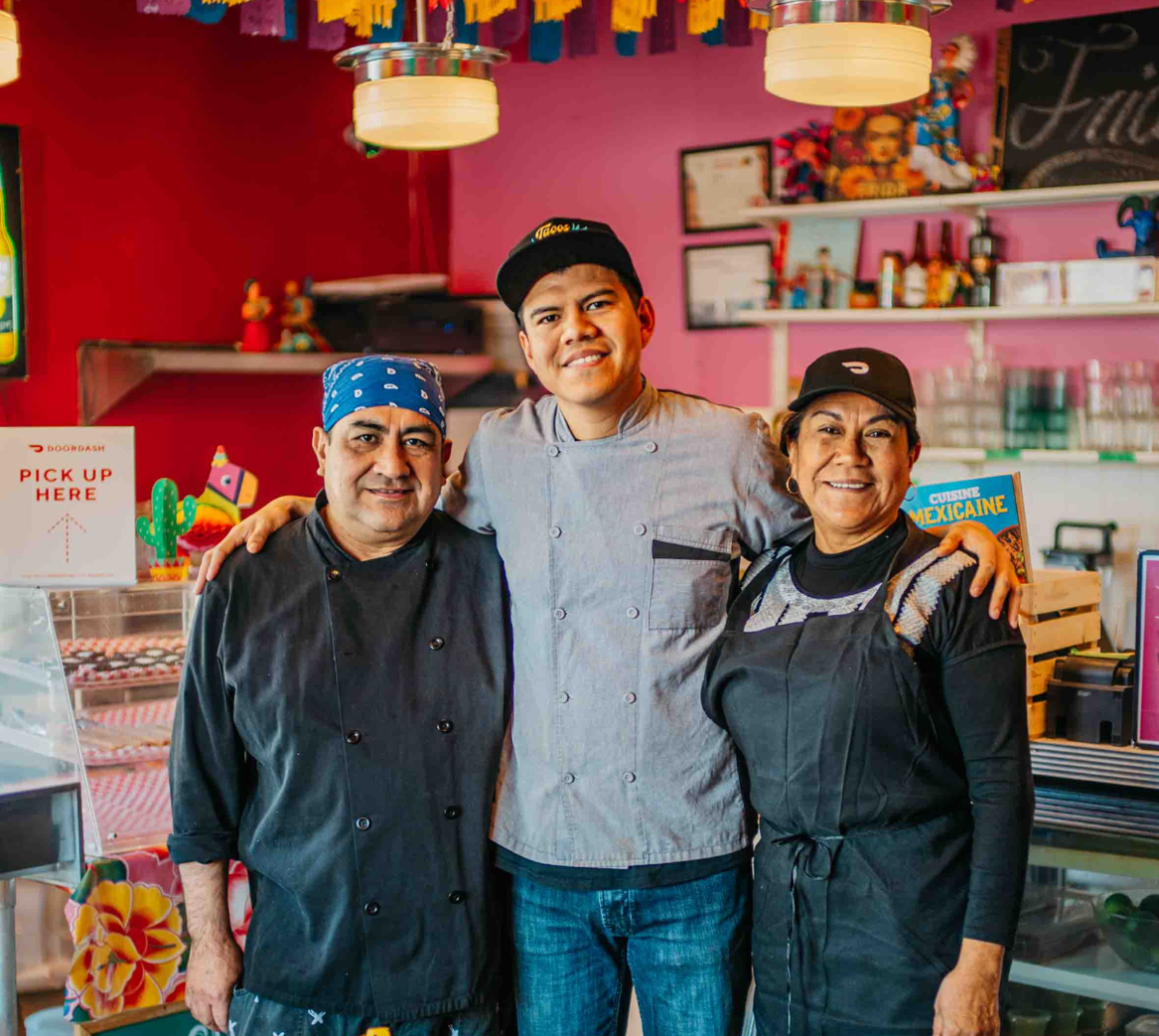 Chef Enrique of Tacos Frida and family