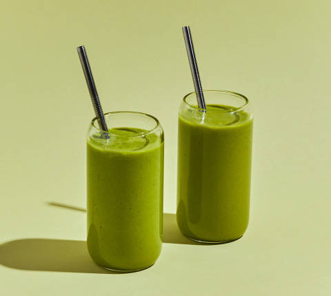 CxBlog-DD-Spinach-Smoothies