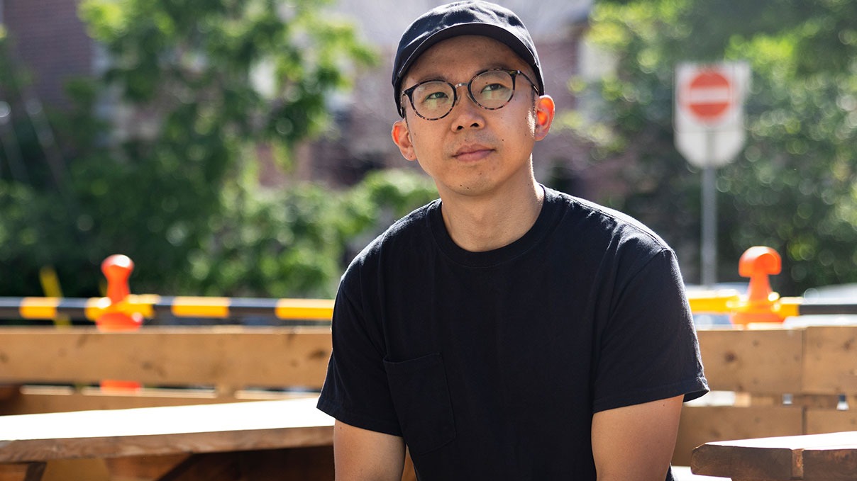 Jonathan Poon Outside