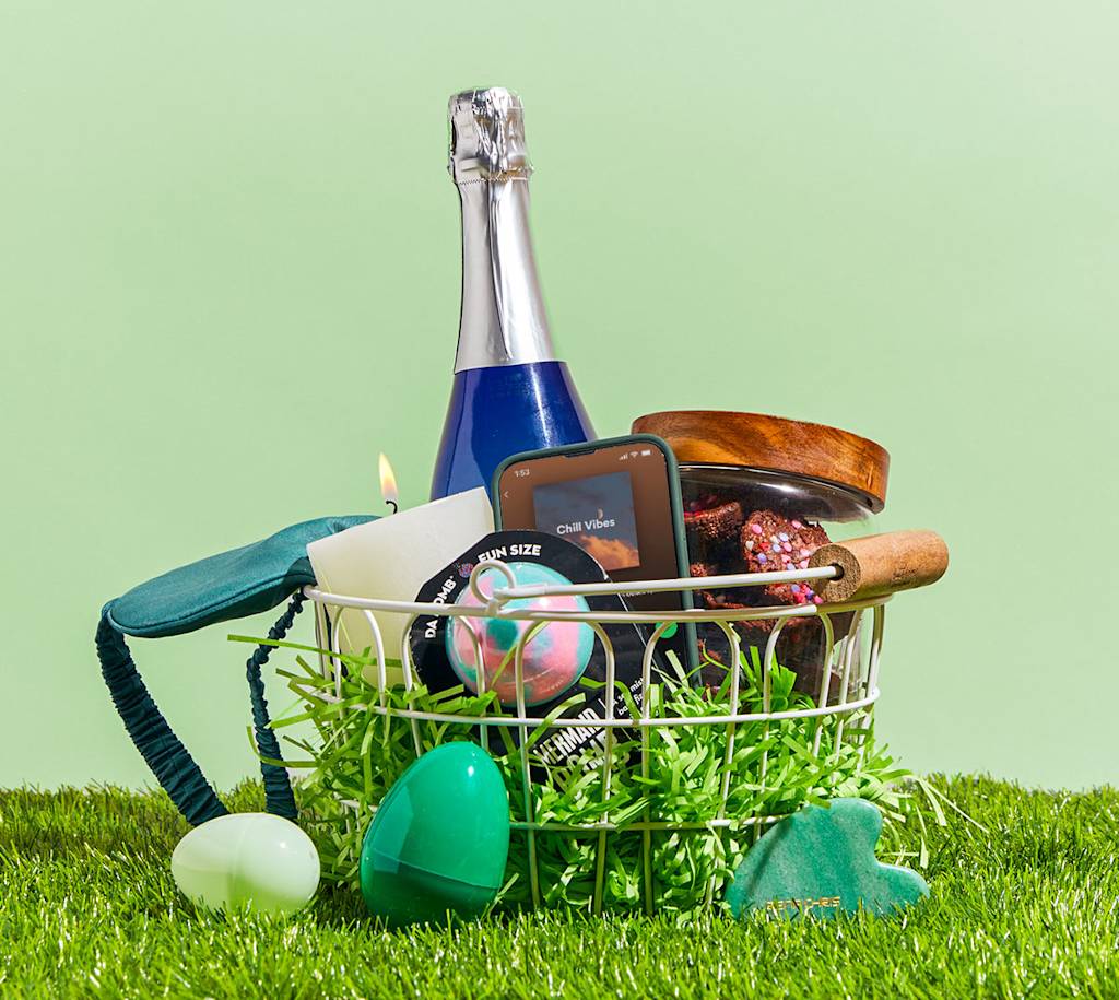 Easy Easter Basket Filler Ideas (For Kids to Adults!) DoorDash Blog