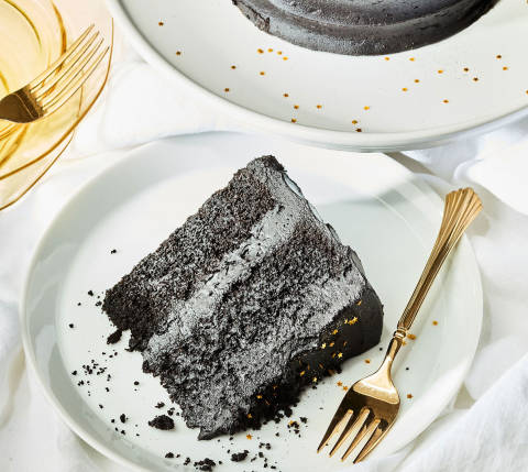 BestBakedGoods&DessertsNYC Ovenly Brooklynblackoutcake article