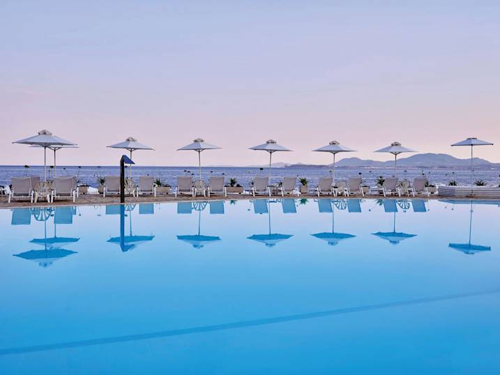 Corfu infinite pool