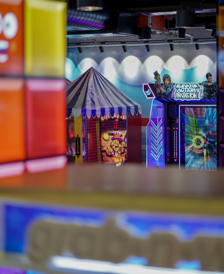 Playaza - Amusement center  lighting design images gallery