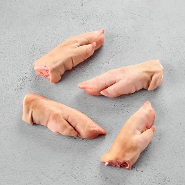 3136 - Pork Feet Split RAW