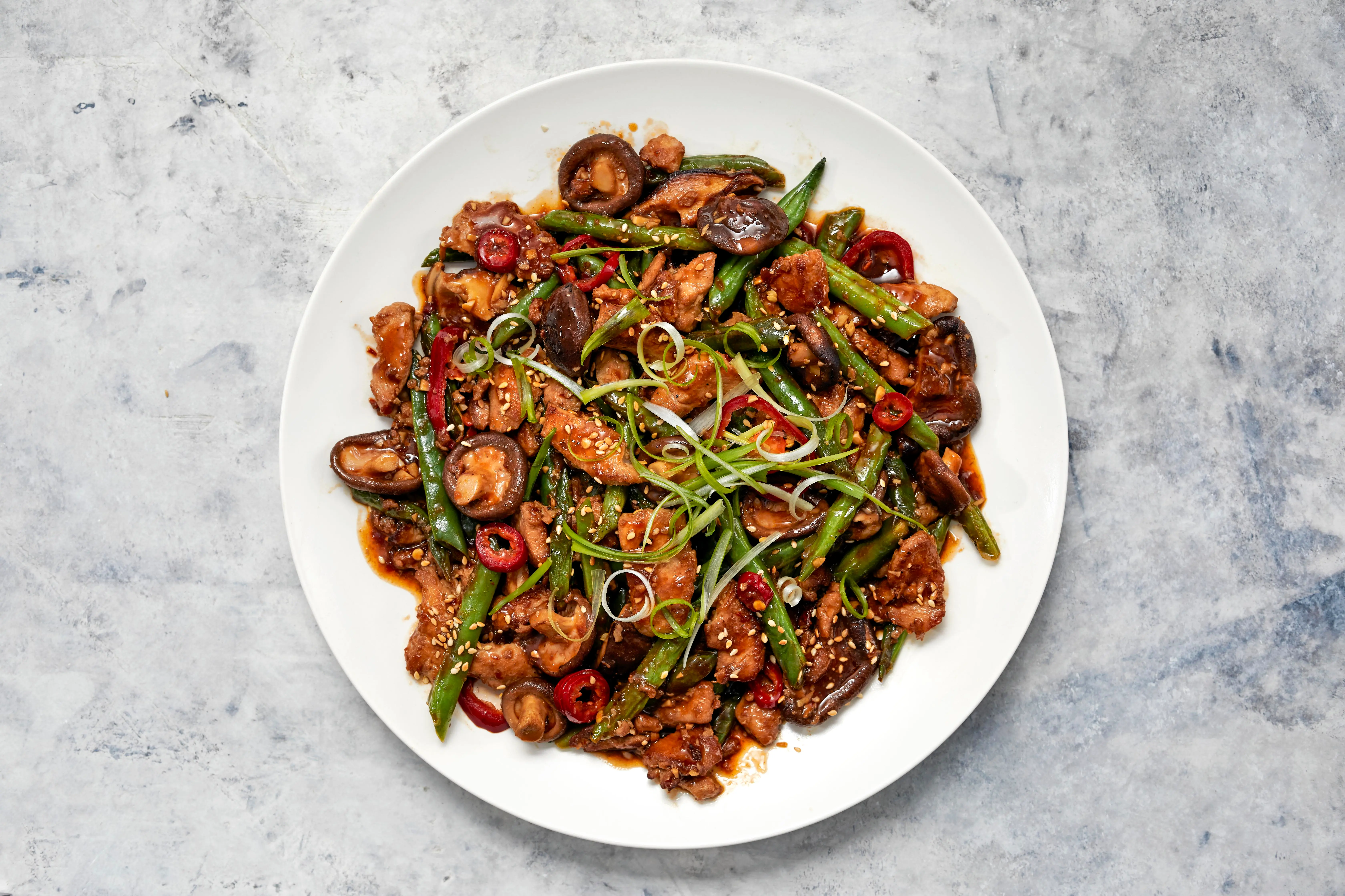 WFC 7009 7080 7628 Chicken Breast Slices Lifestyle