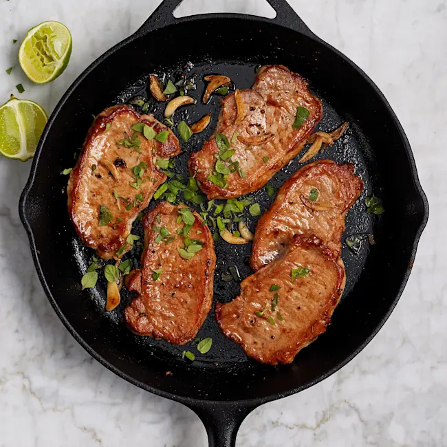 WFC 6912 Pork Chop CentreCutLoin Lifestyle