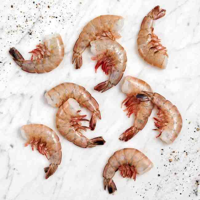 6093 WF Raw Gulf White Extra Jumbo Shrimp Shell-On Seafood