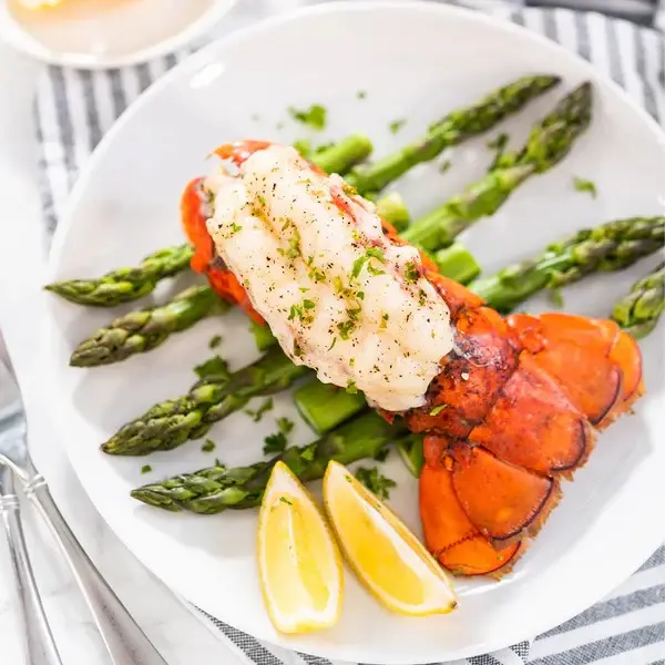 81795-cola-de-lamgosta-la-sanitaria-cociando-24fab7d8-26a9-43f2-a92a-8bdc9edb2cc2-600x600_720x720-3