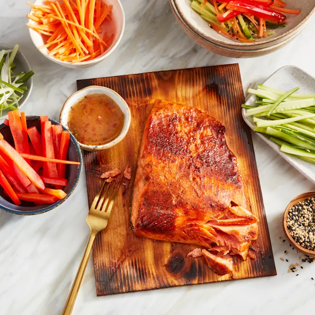 WFC 5158 Seafood Salmon CedarPlanked Applewood Lifestyle