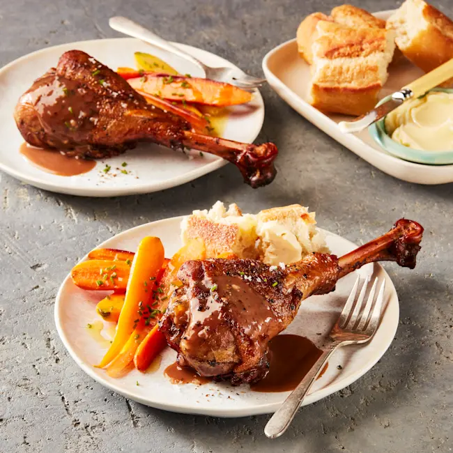 WFC 7605 Turkey Drumsticks BISkinOn Lifestyle 1x1