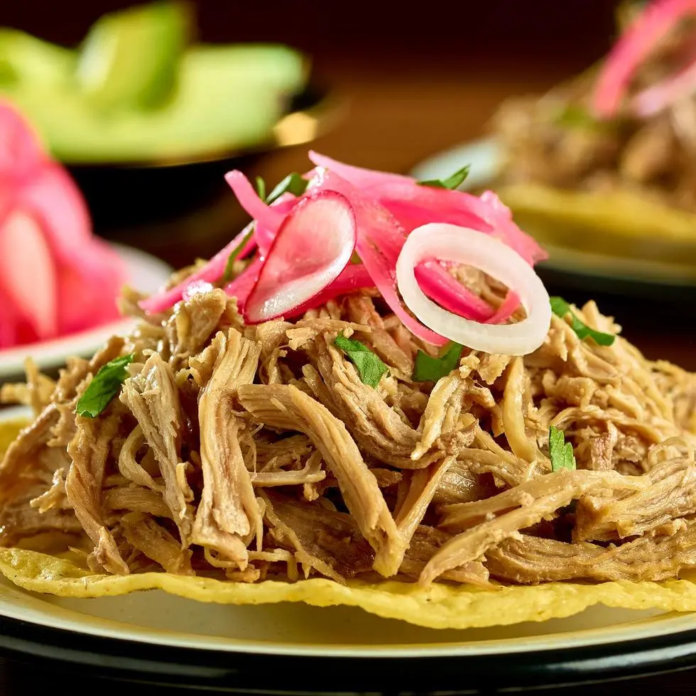 TOSTADA DE PATO CONFITADO