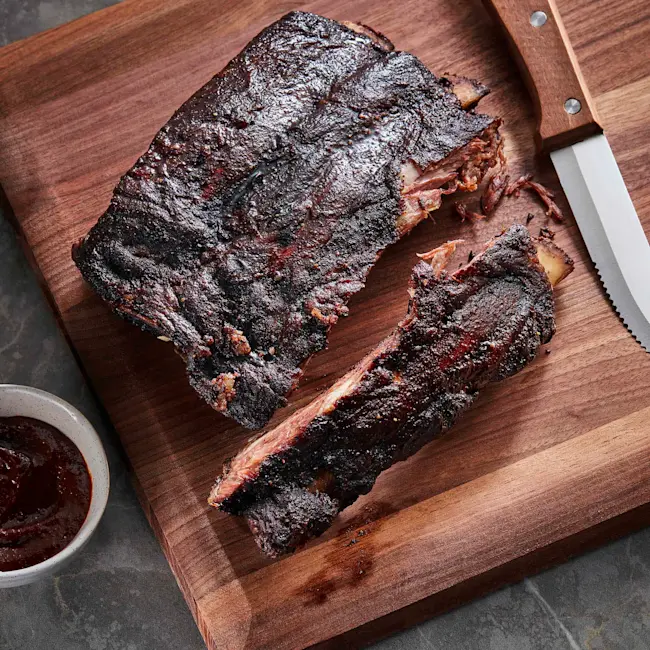 WFC 6229 7824 Beef Ribs Back Lifestyle 1x1 web