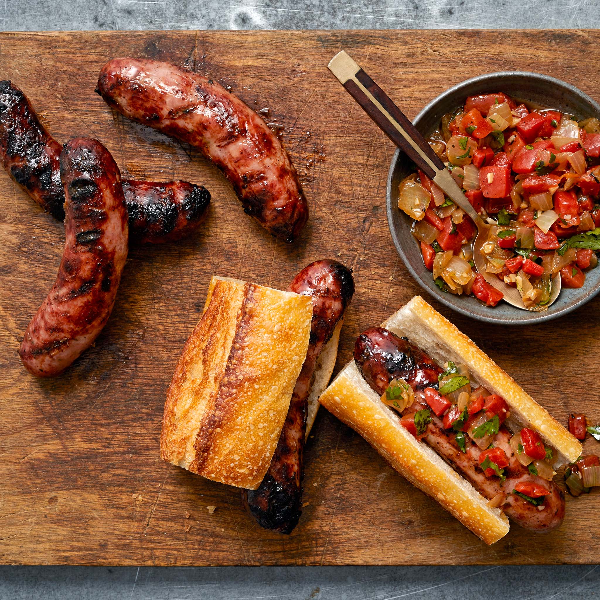 3726 WF PLATED steakhouse sausage relish Sausages