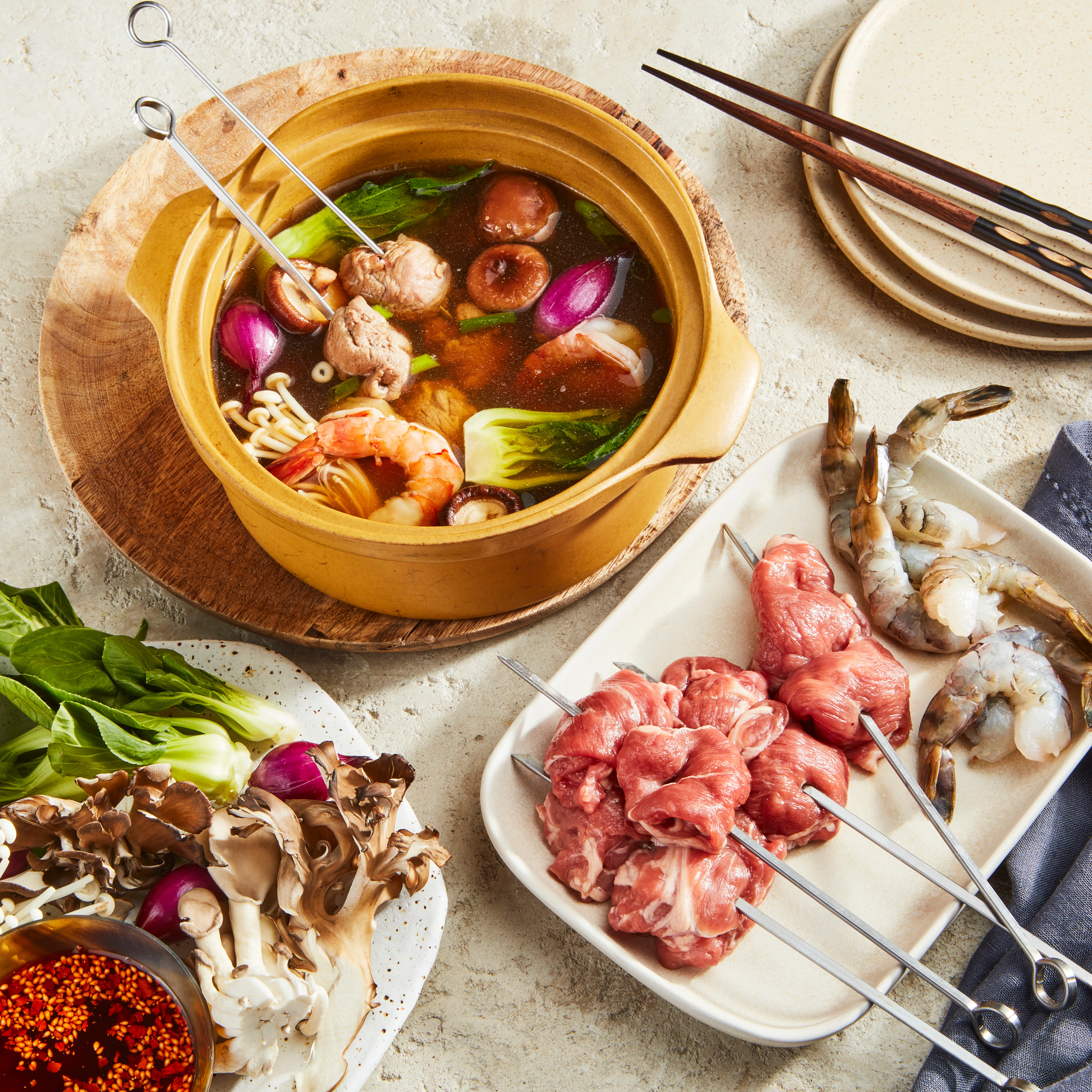 WFC 8037 Lamb Shoulder HotPot Lifestyle 1x1