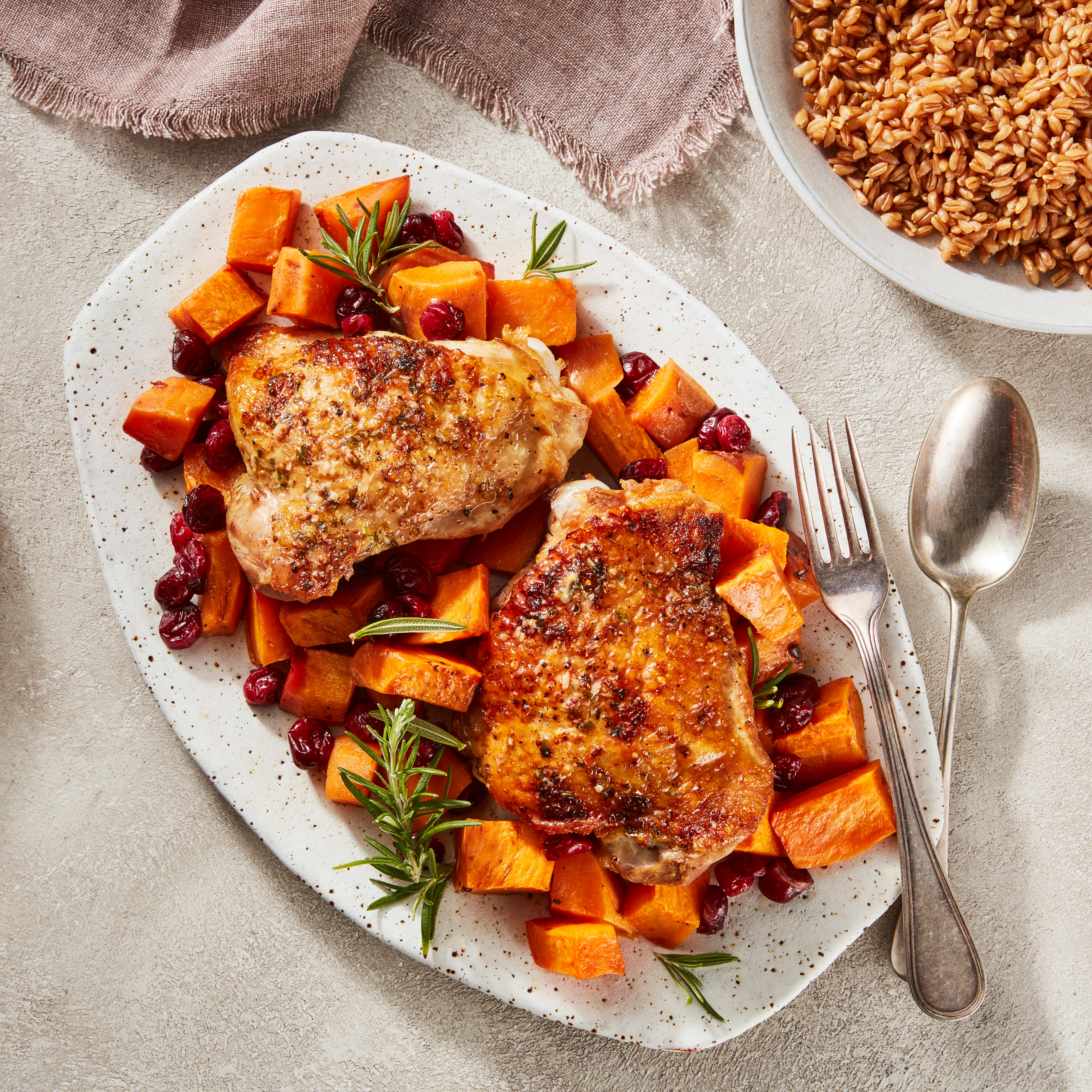 WFC 7614 7613 Turkey Thighs BISkinOn Lifestyle 1x1