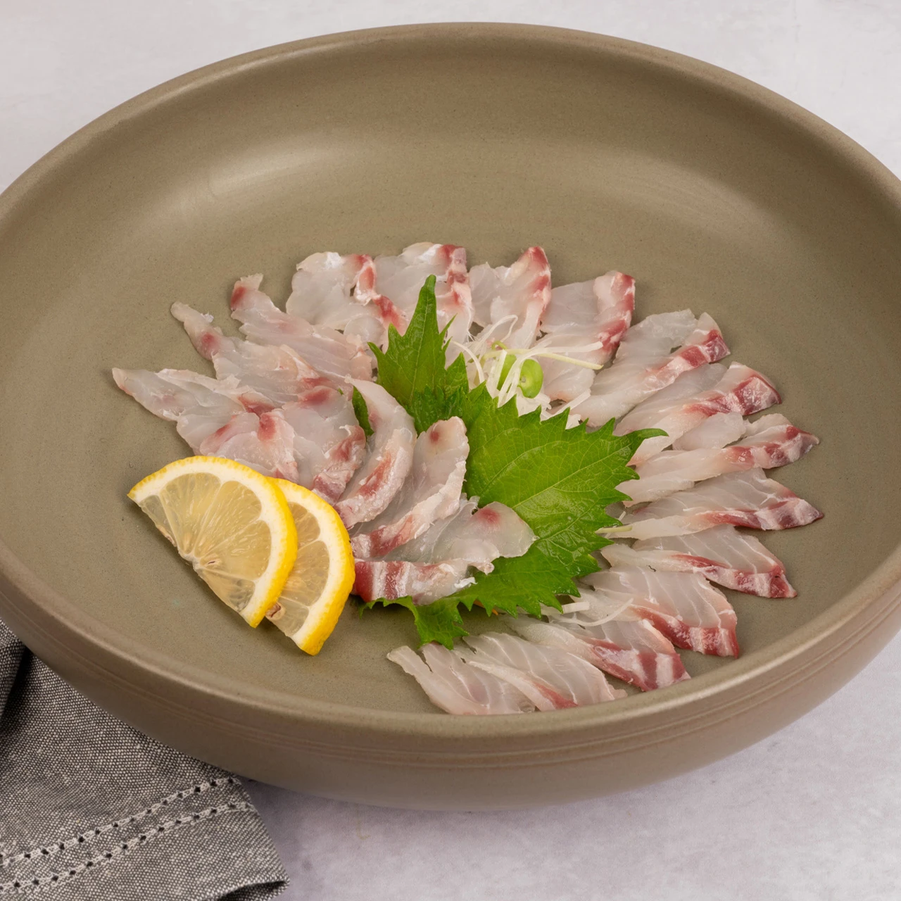 81945_WFMex_Lifestyle_PORCIONES DE TOTOABA CON PIEL_Pescado