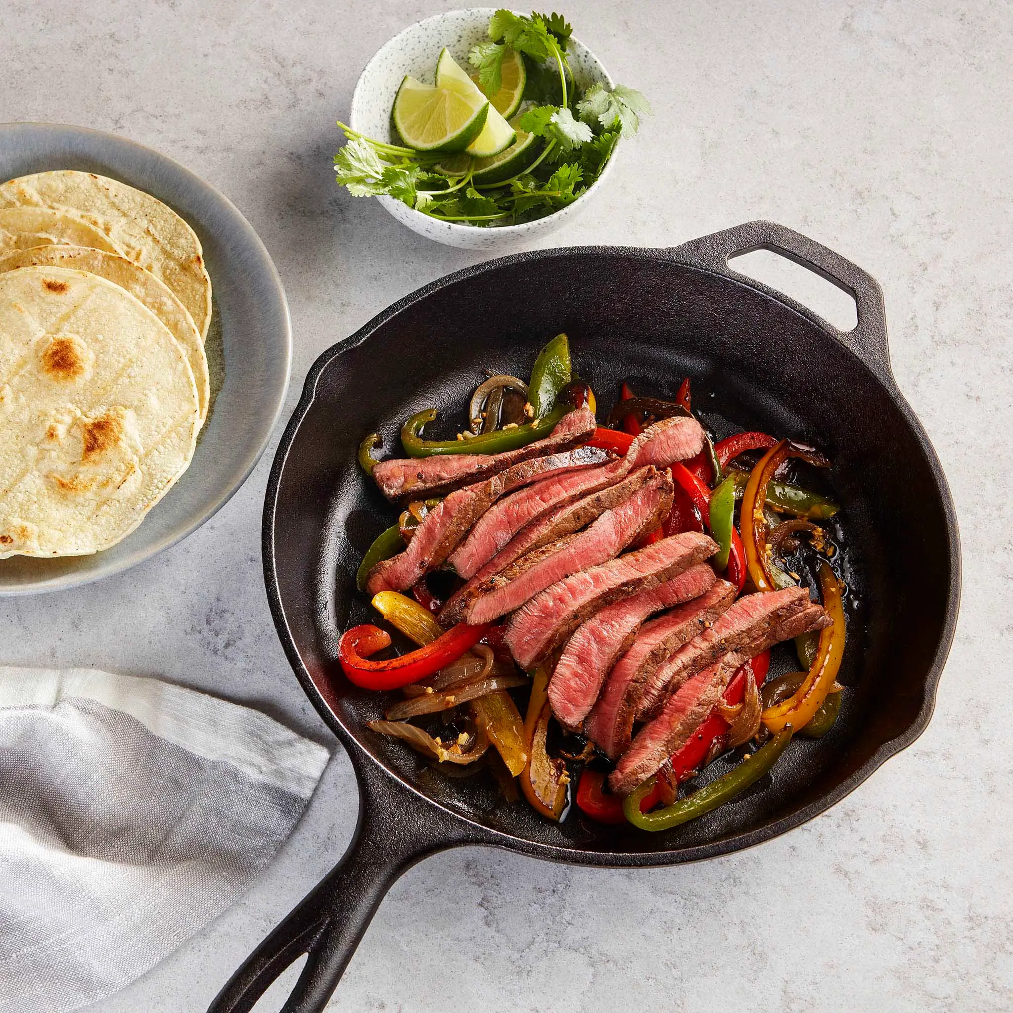 WFC 6228 Beef Steak InsideRound Lifestyle 1x1 web