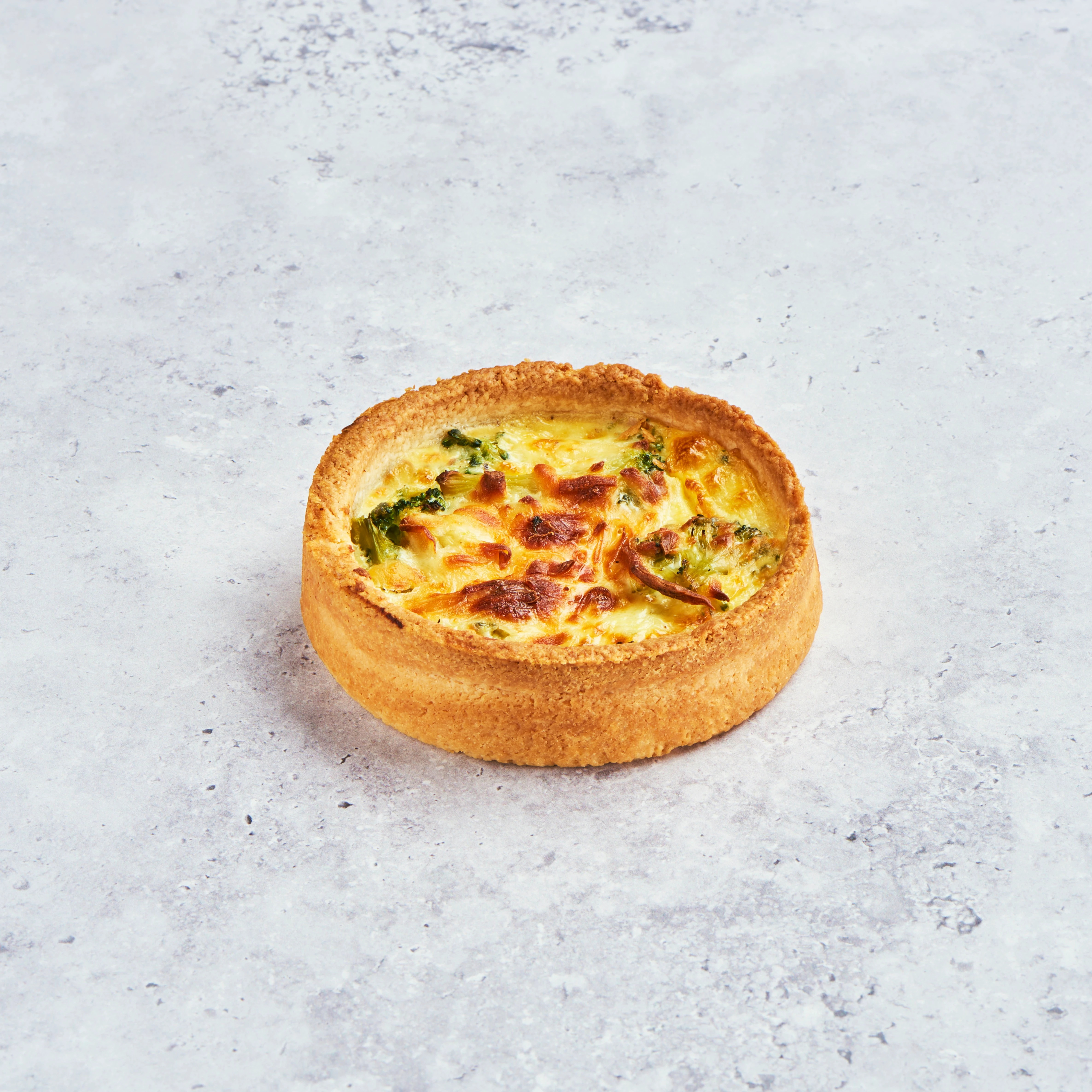 WFC 2500 NB ValueAdd Quiche BroccoliCheese Raw