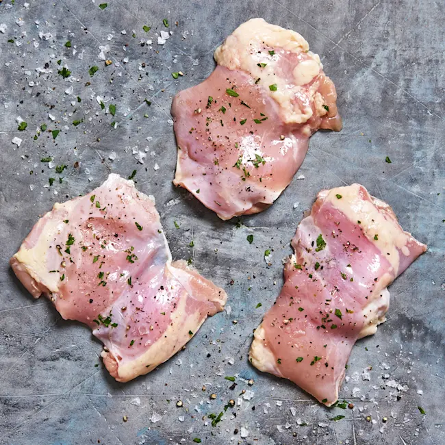 4606 RAW Pasture Raised Boneless Skinless Chicken Thighs