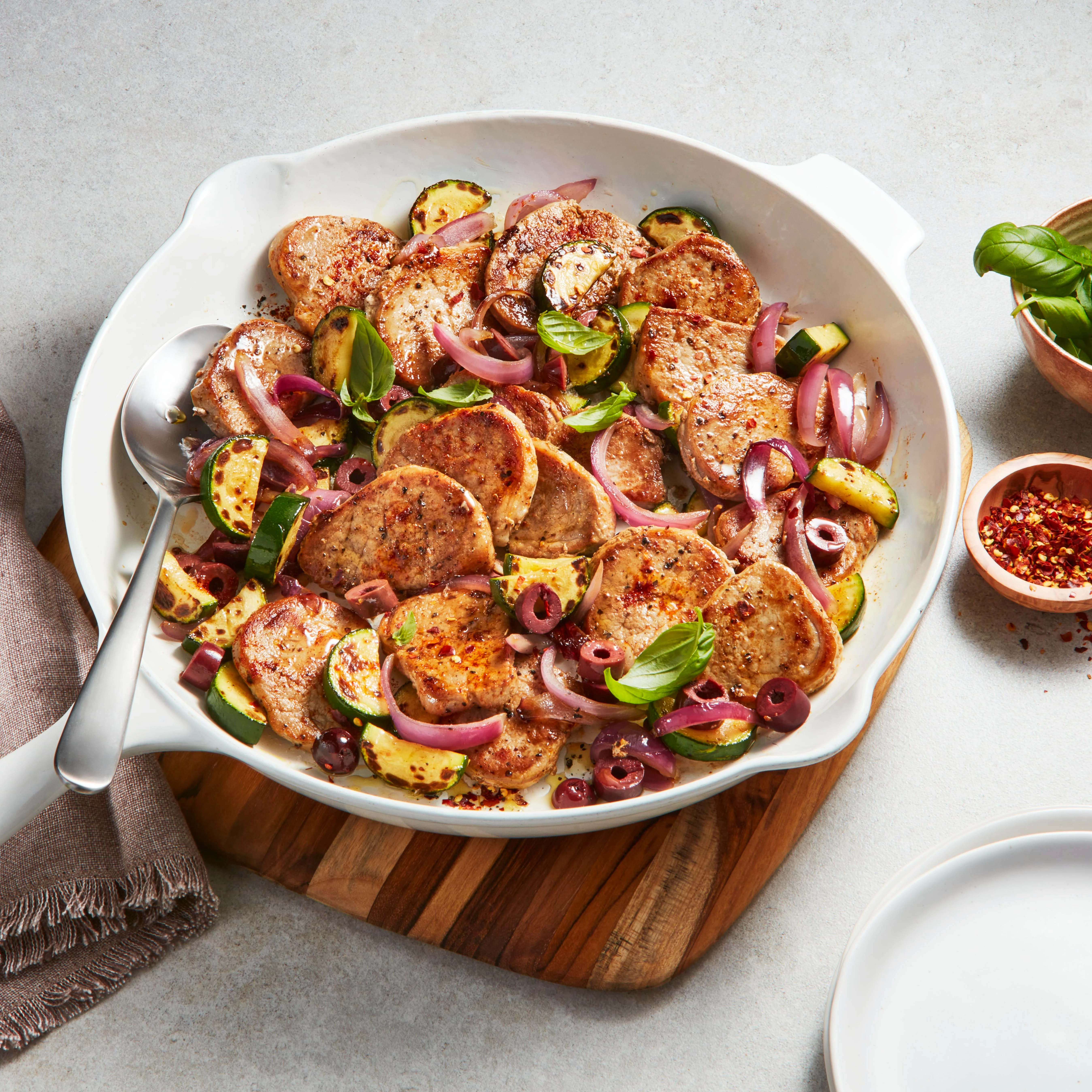 WFC 6916 Pork Tenderloin Medallions Lifestyle