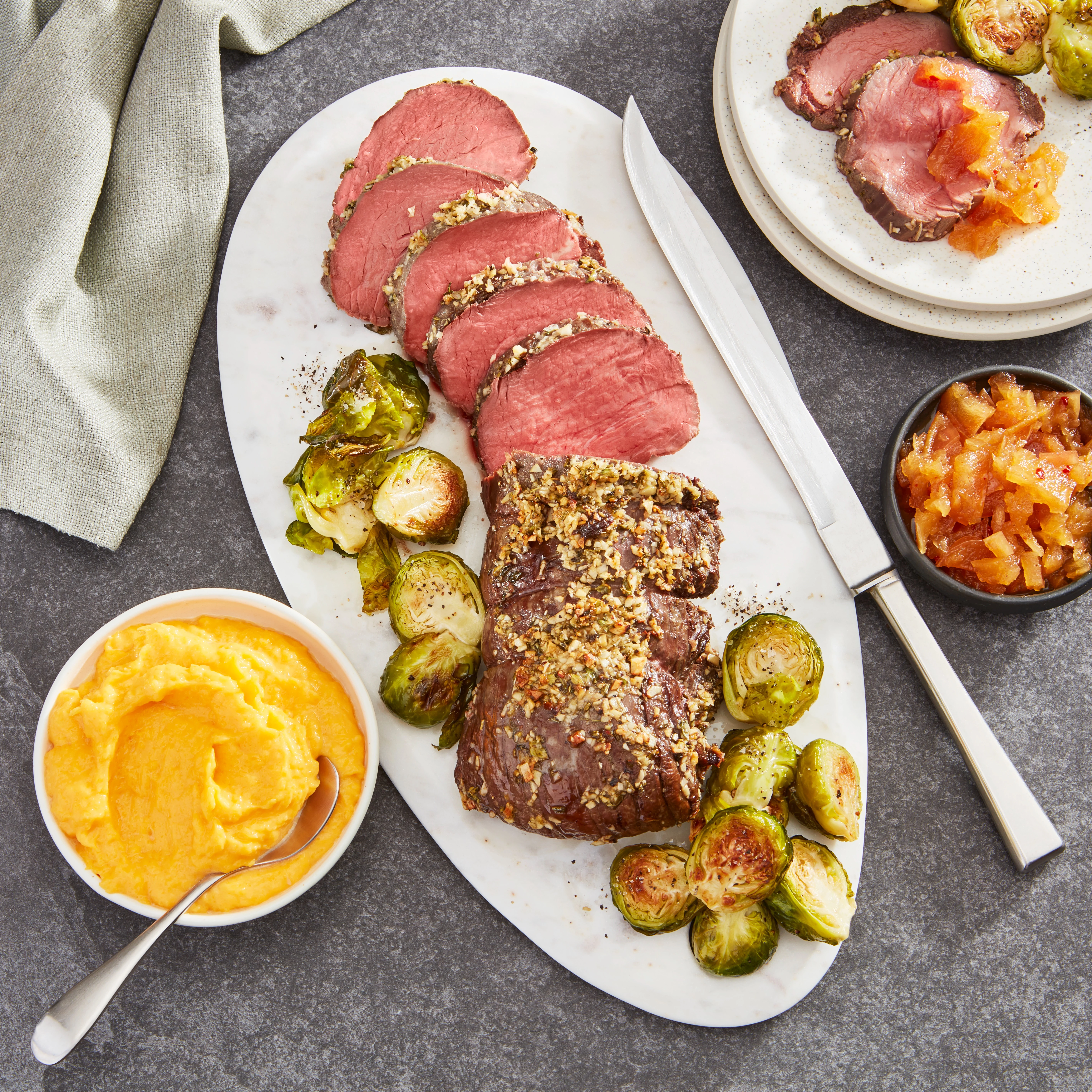 WFC 8211 Bison Roast Tenderloin Lifestyle 1x1